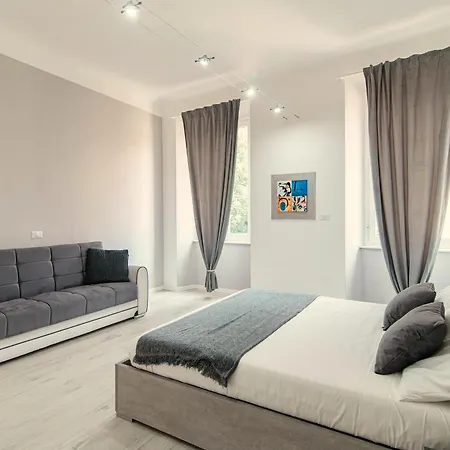 The Gallery Apartament Como